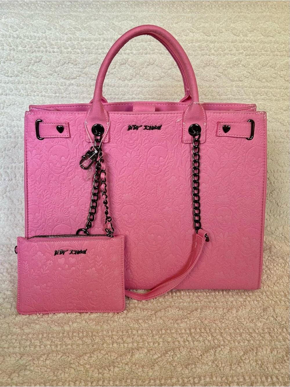 Betsey Johnson Pink Sugar Skull and Floral Embossed Tote Bag Set  XOKiara 2